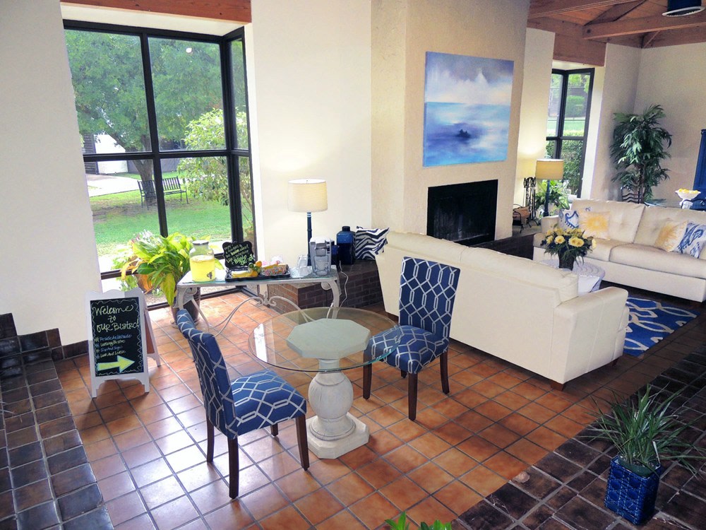 Hillside Apartments Image 32