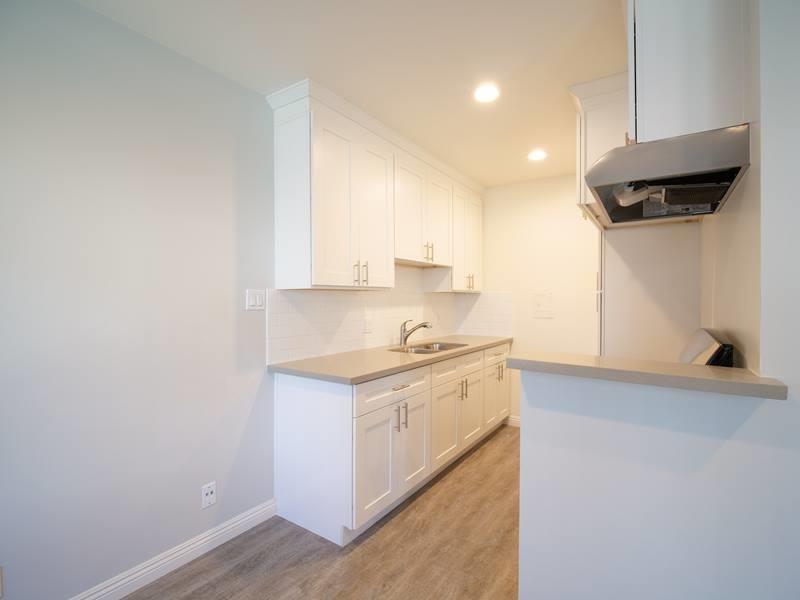 11424-11428 Killion St Image 5