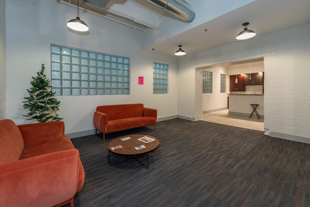 Petersburg ArtistSpace Lofts Image 68