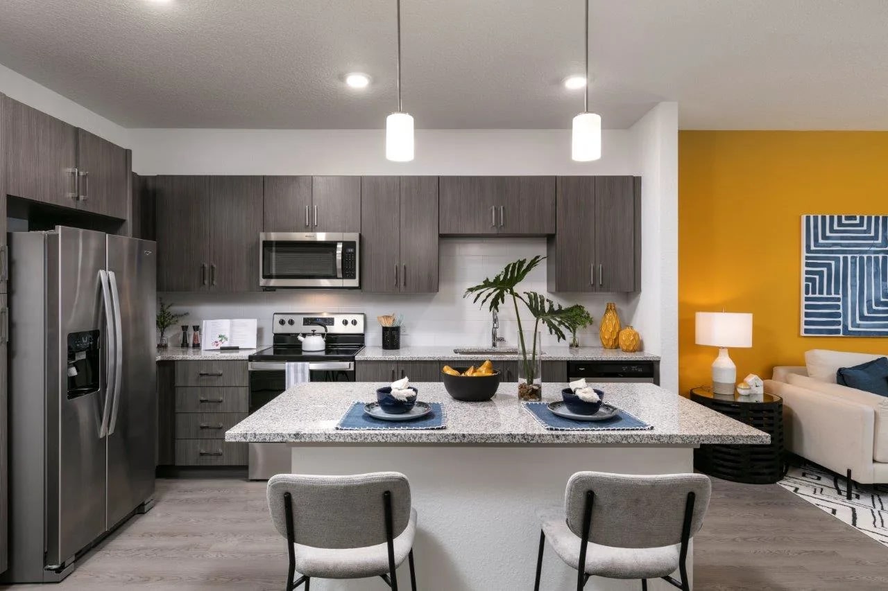 Enclave at 3230 Image 1