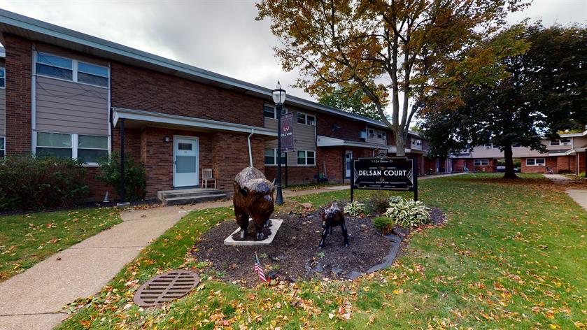 Buffalo Townhomes at Delsan Court Image 18
