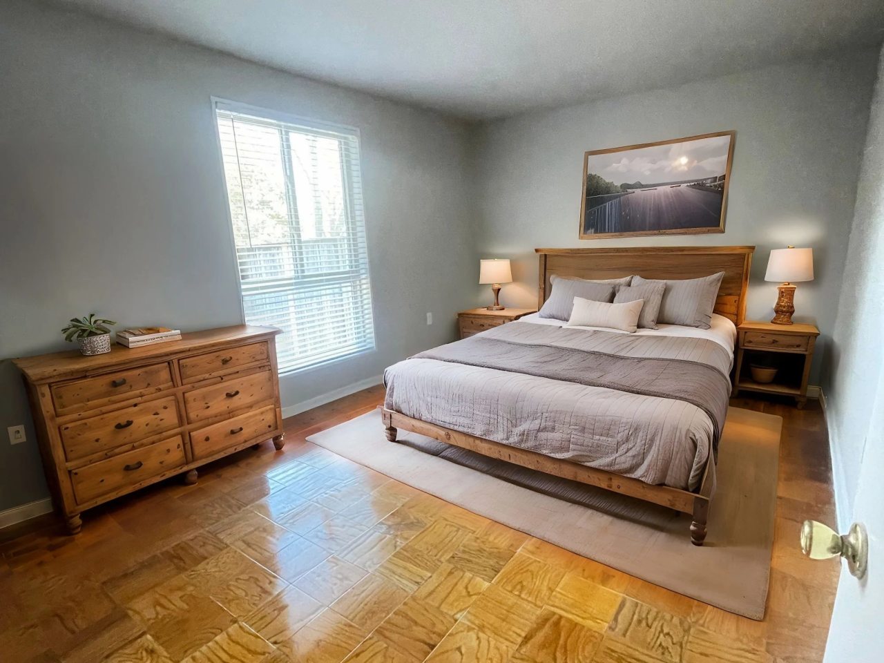 Towne Crest Apartments Image 9