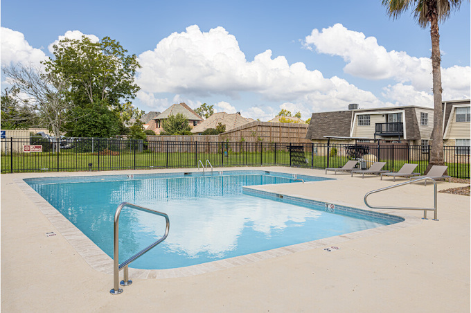Satsuma Village Apartments Image 11
