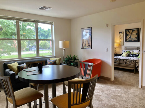 Oak Hill Apartments Image 5
