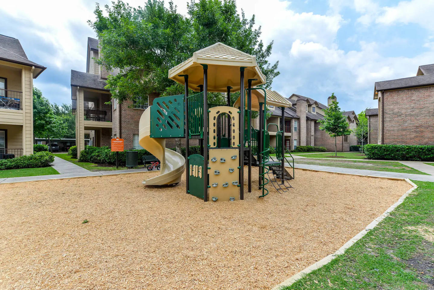 Villages of Briar Forest Image 10