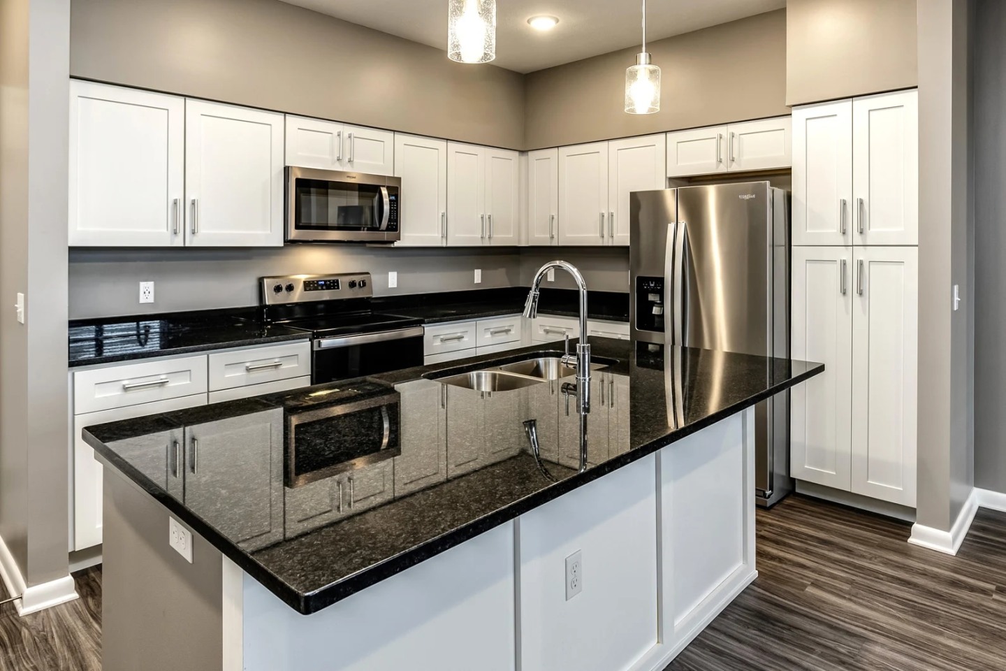 The Apartments at Lux 96 - Phase 5 Image 18