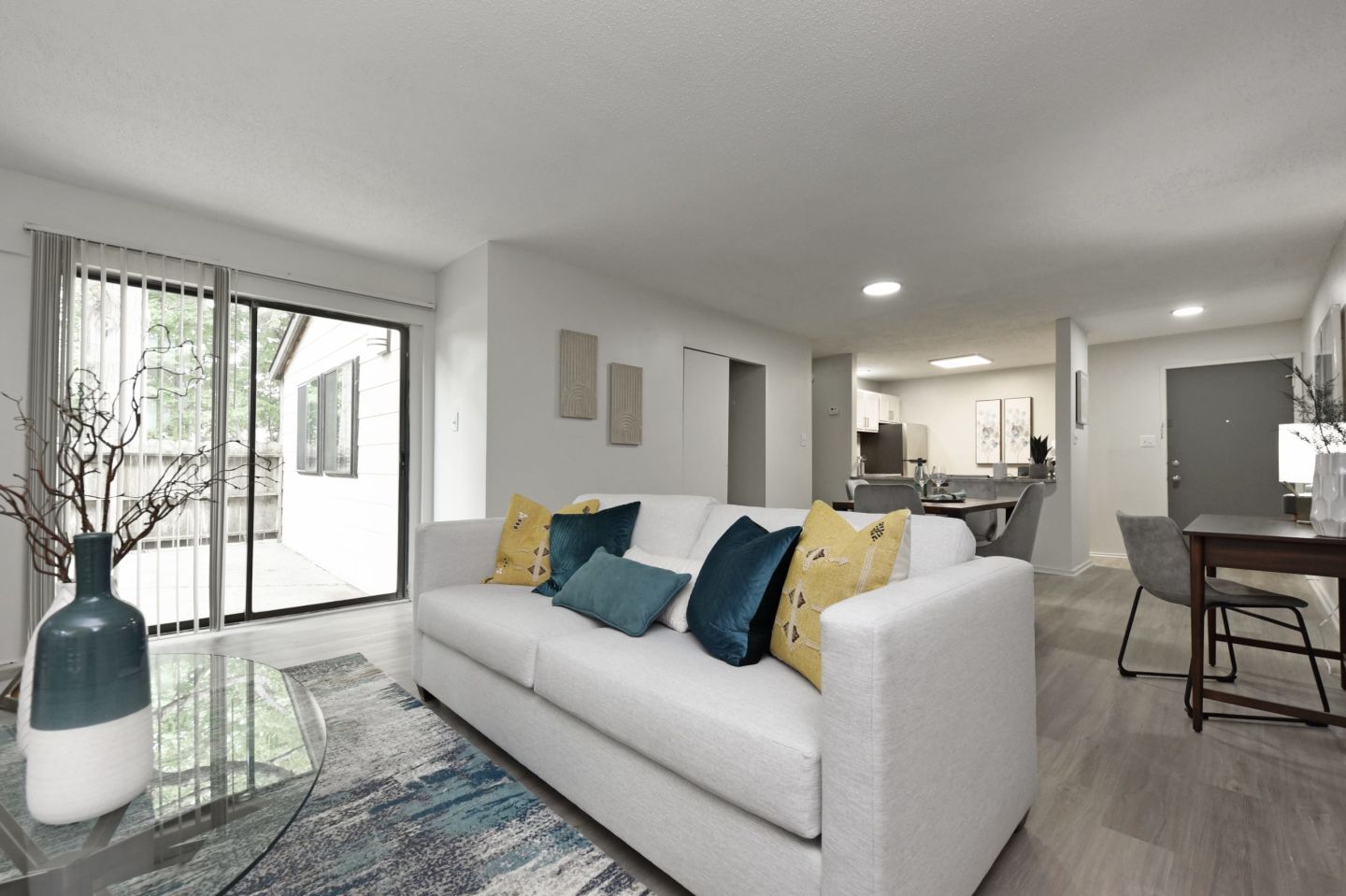 Woodgate Apartments Image 8