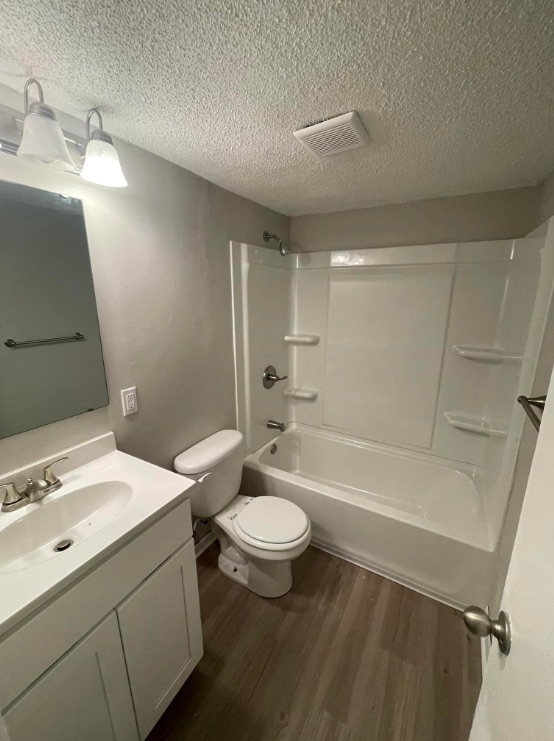 Stonleigh Apartments Image 8