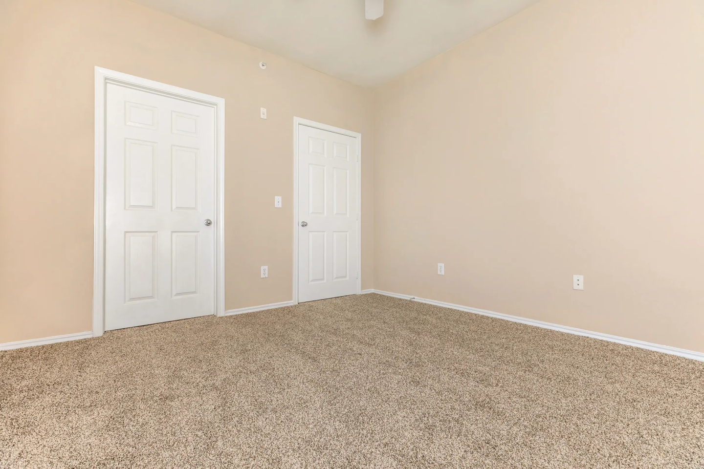 Villas of Mission Bend Image 32