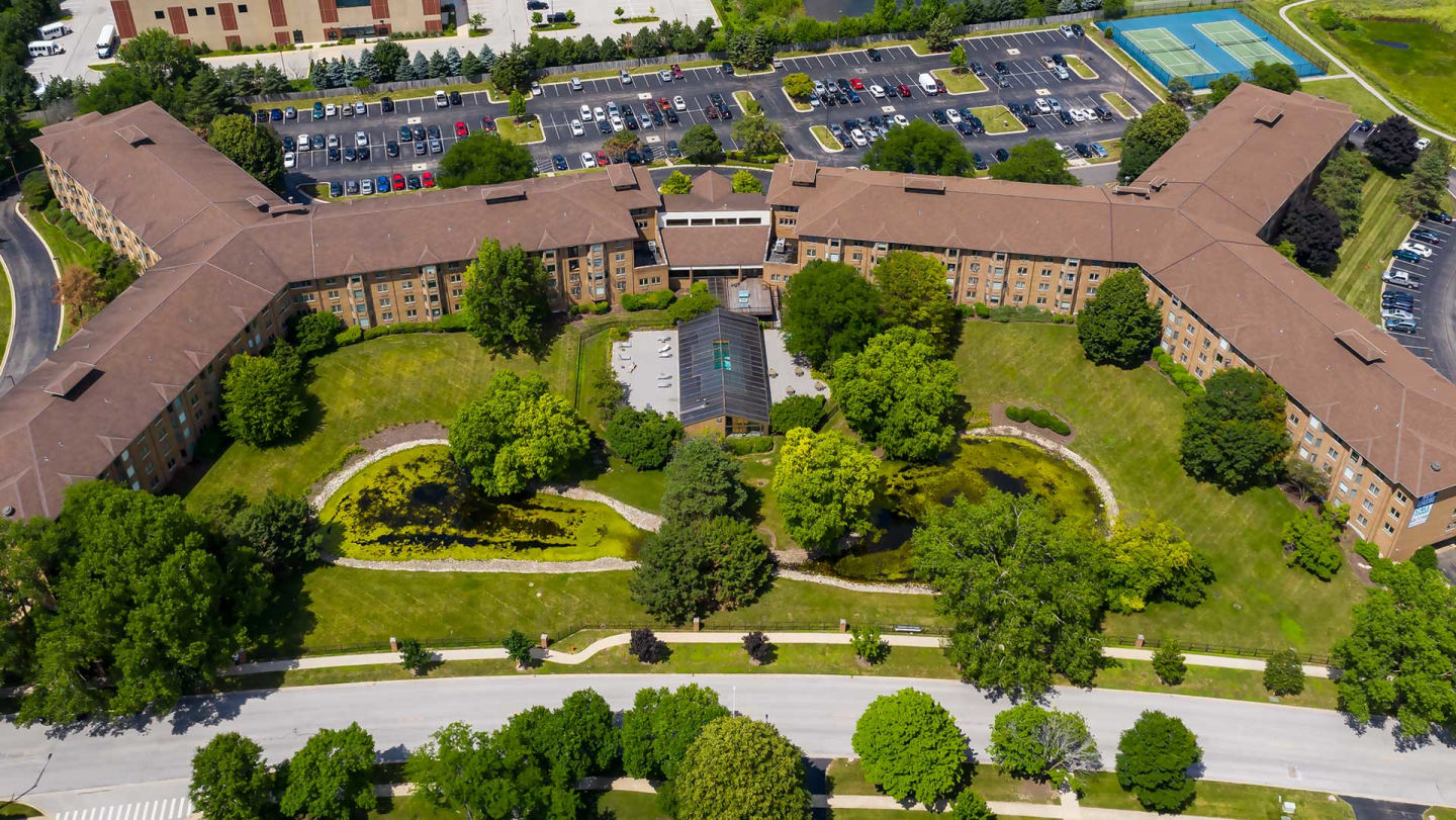 The Iroquois Club Apartments Image 23