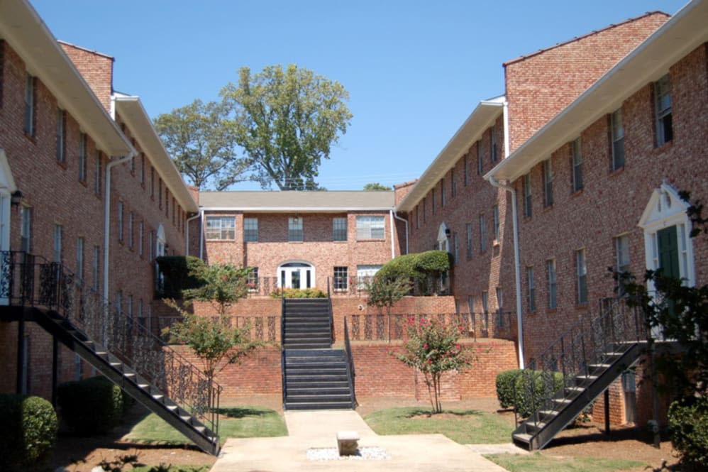 Windsor Hall Image 5
