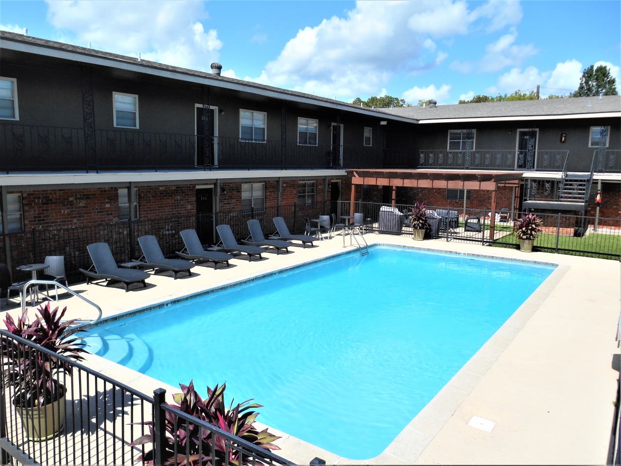 Quail Court Image 15