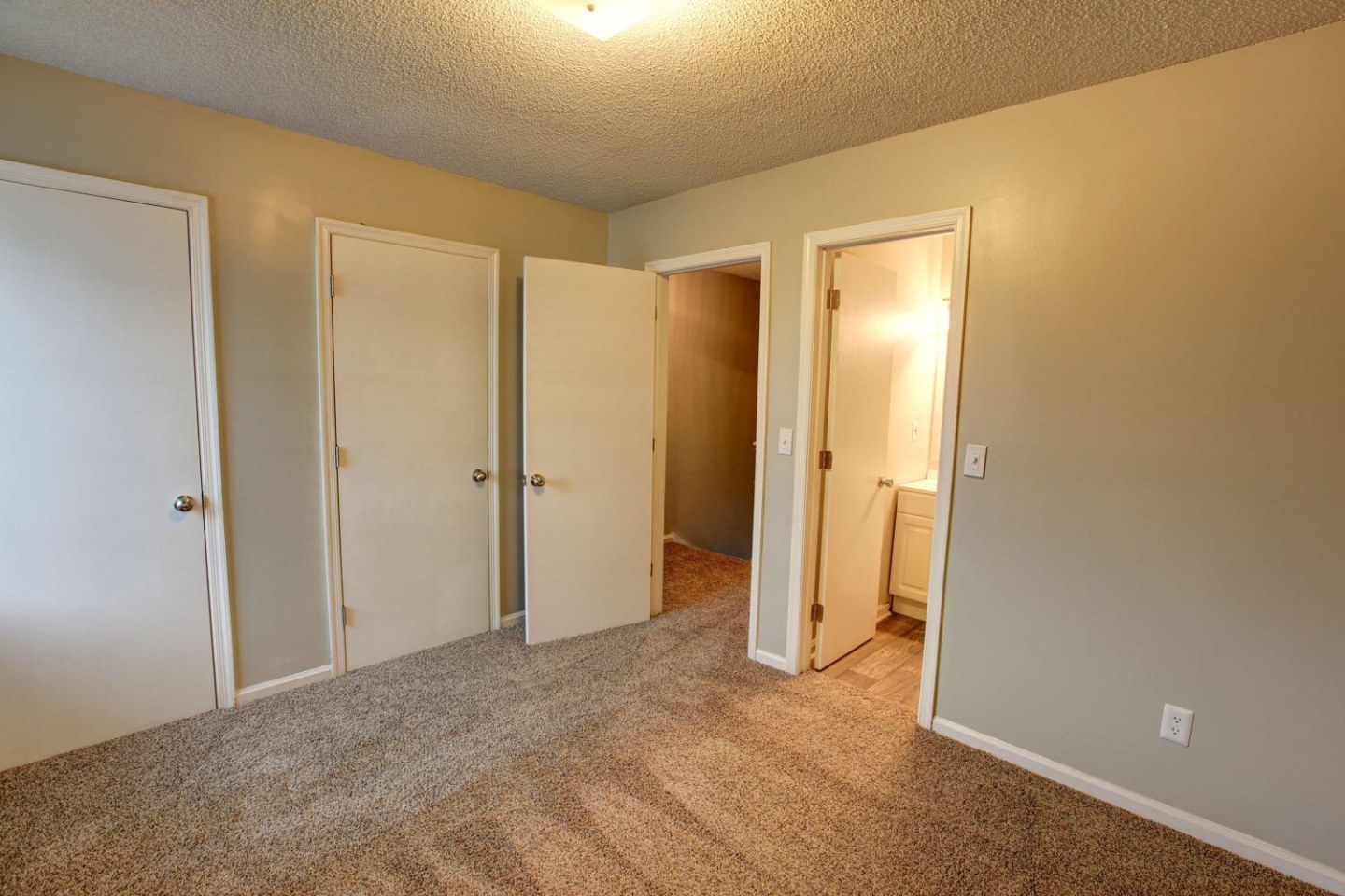 KRC Northlake Townhomes Image 6