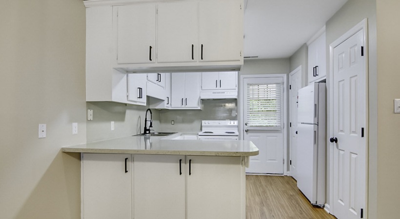 Edgewood Apartments Image 2