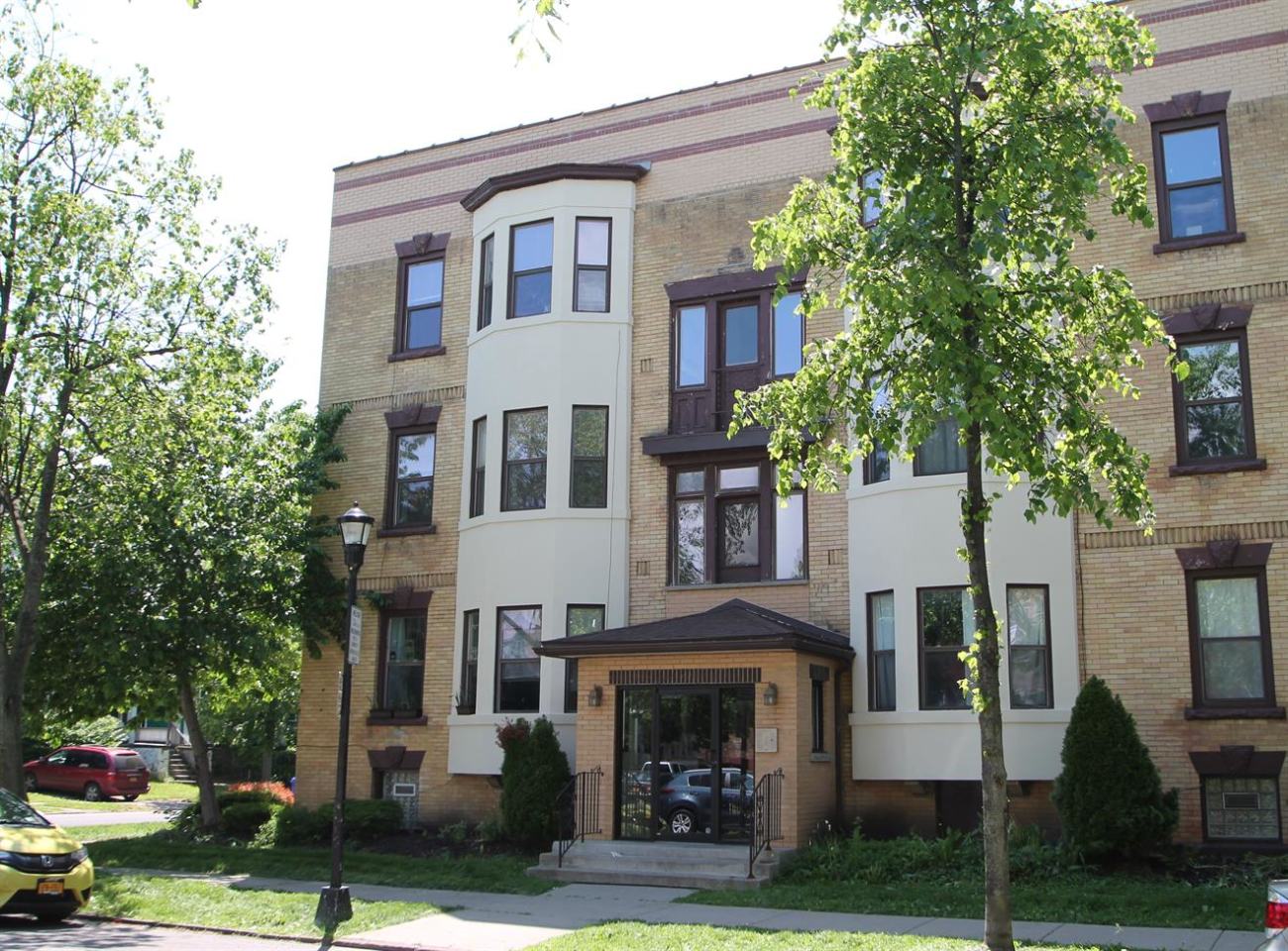 712 -718 Ashland Image 9