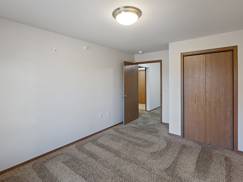 Dakota Pointe Image 9