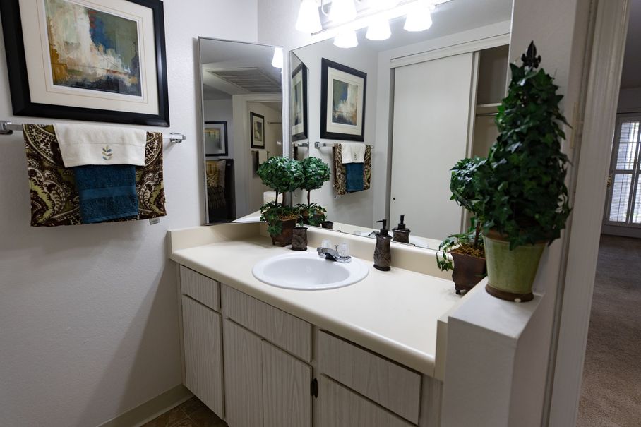 Crest Oasis Image 33
