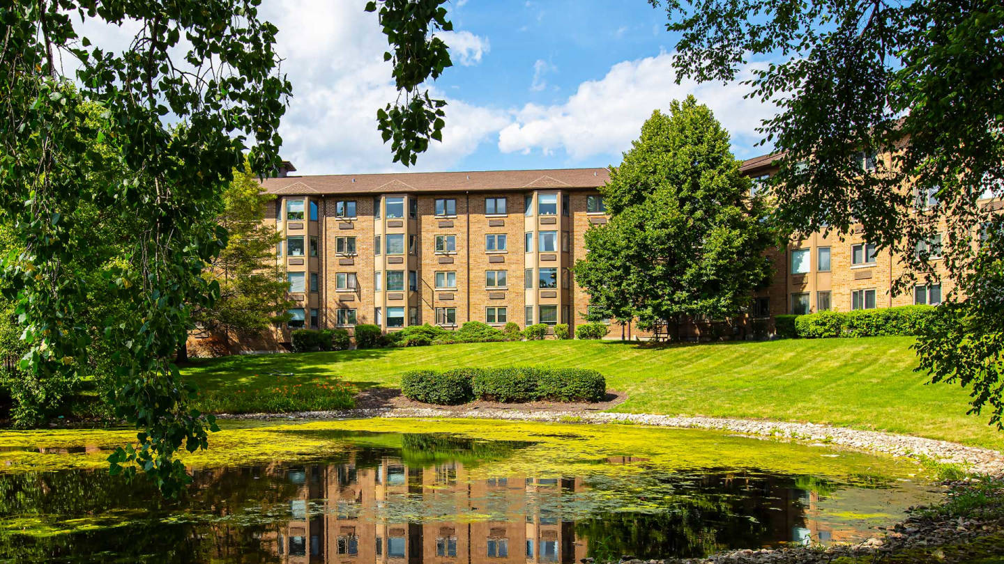 The Iroquois Club Apartments Image 19