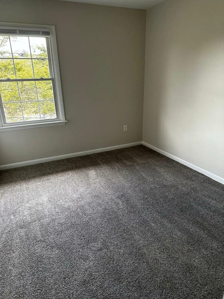 Blue Ridge Apartments Image 2