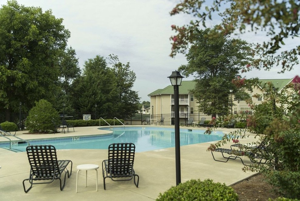 Crescent Pointe Image 2