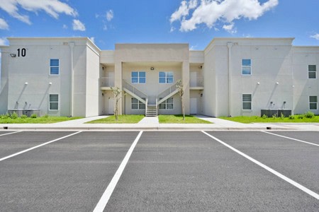 The Tree Apartments Image 1