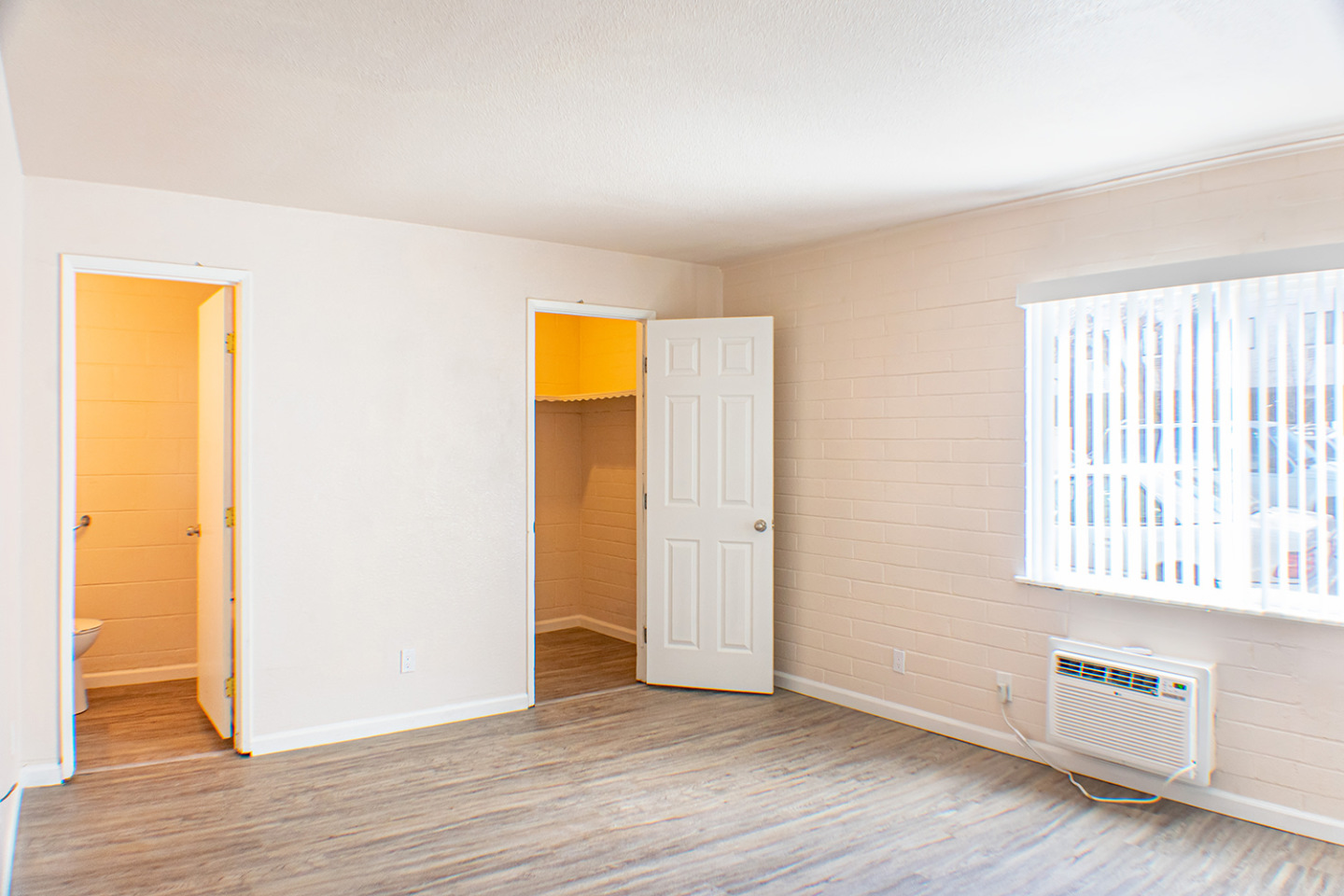 12BR Apartments Image 4
