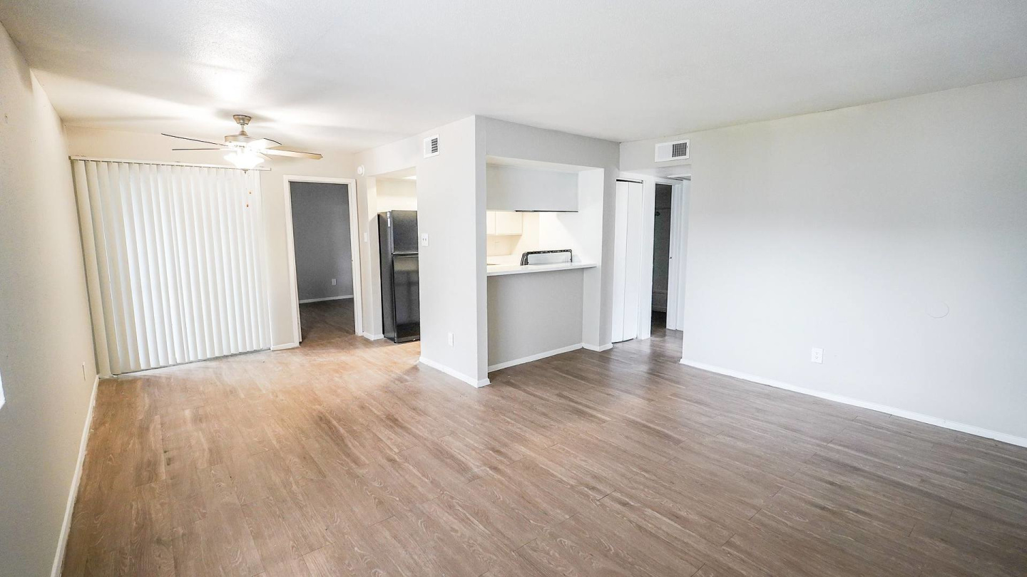Trenton Place Image 40