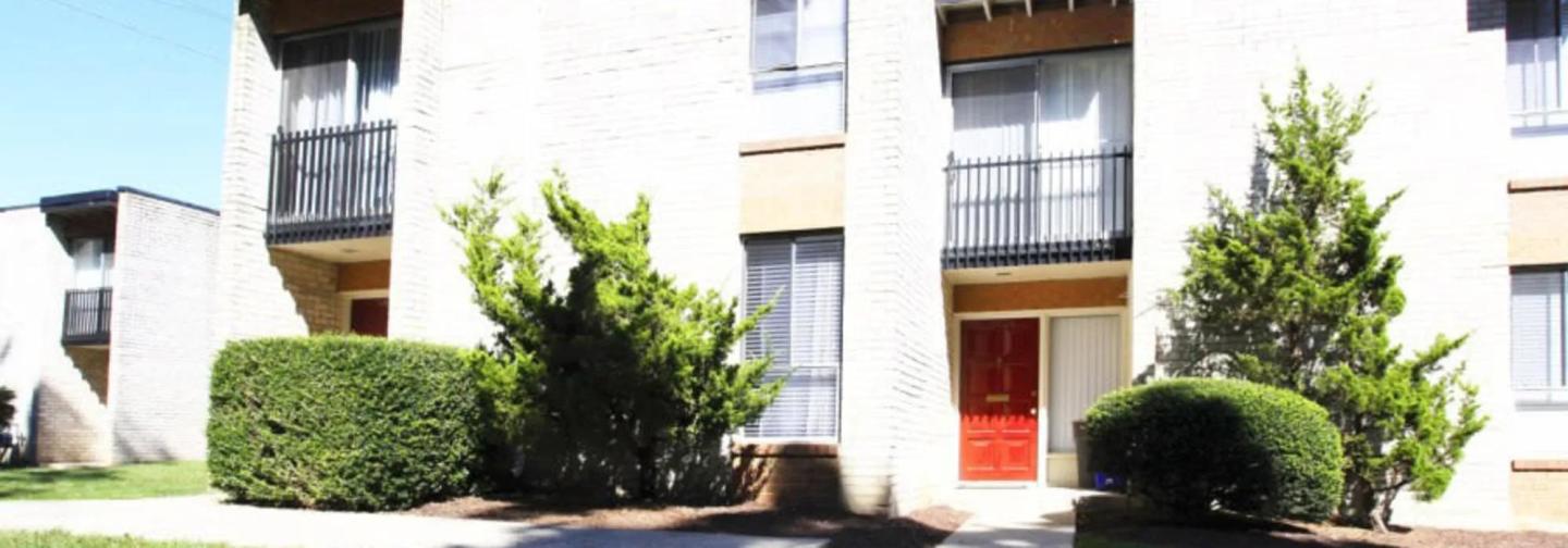 Towne Crest Apartments Image 19