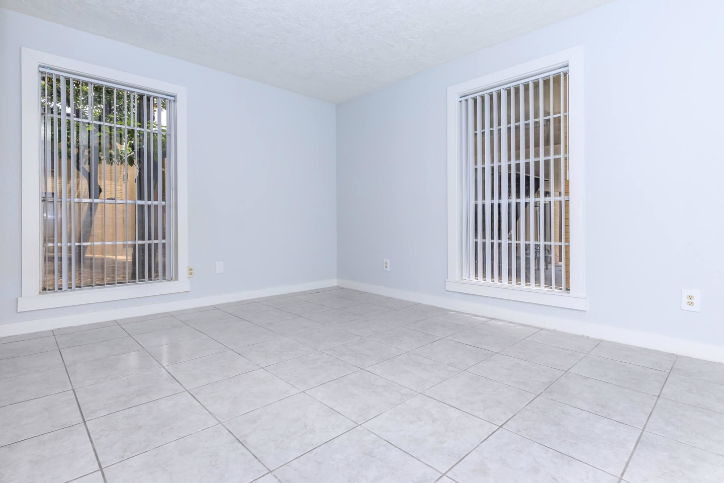Broadway Park Apartments Image 4