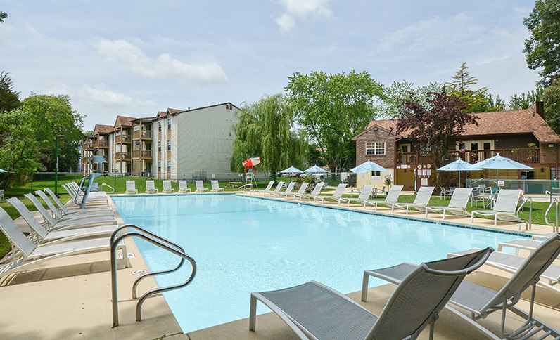 California Apartments Image 14