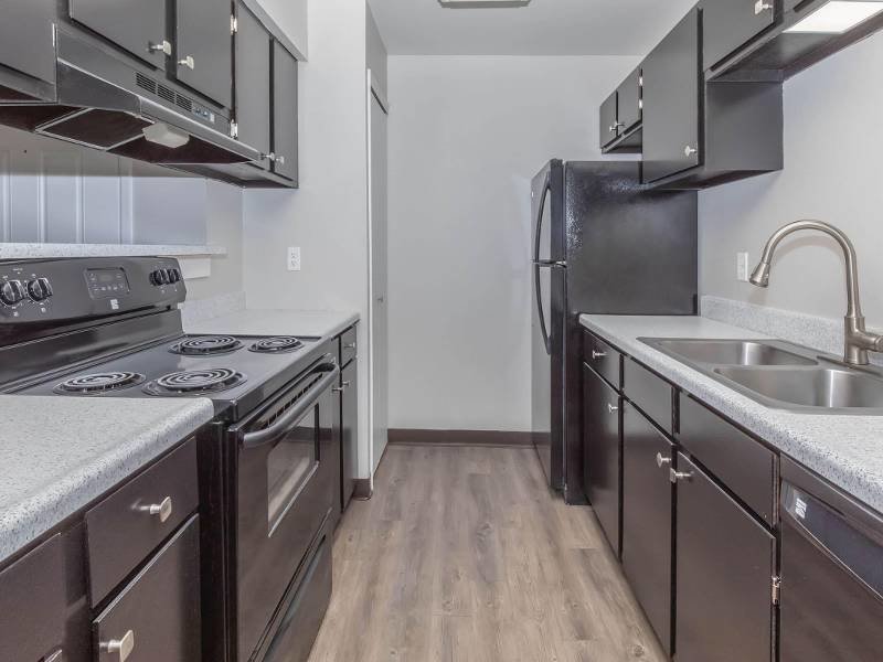 Ironwood at Palmer Park Apartments Image 8