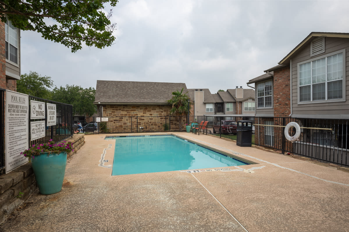 Village Green of Bear Creek Apartments Image 33