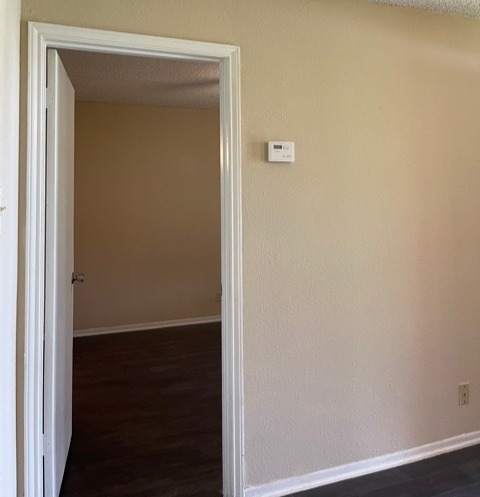 Kelly Apartments Image 10