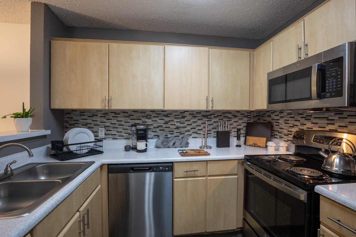 Village Green of Bear Creek Apartments Image 2