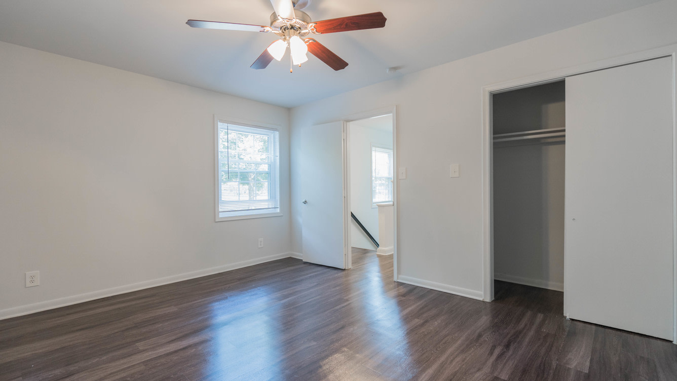 Townhouses of Chesterfield II Image 16