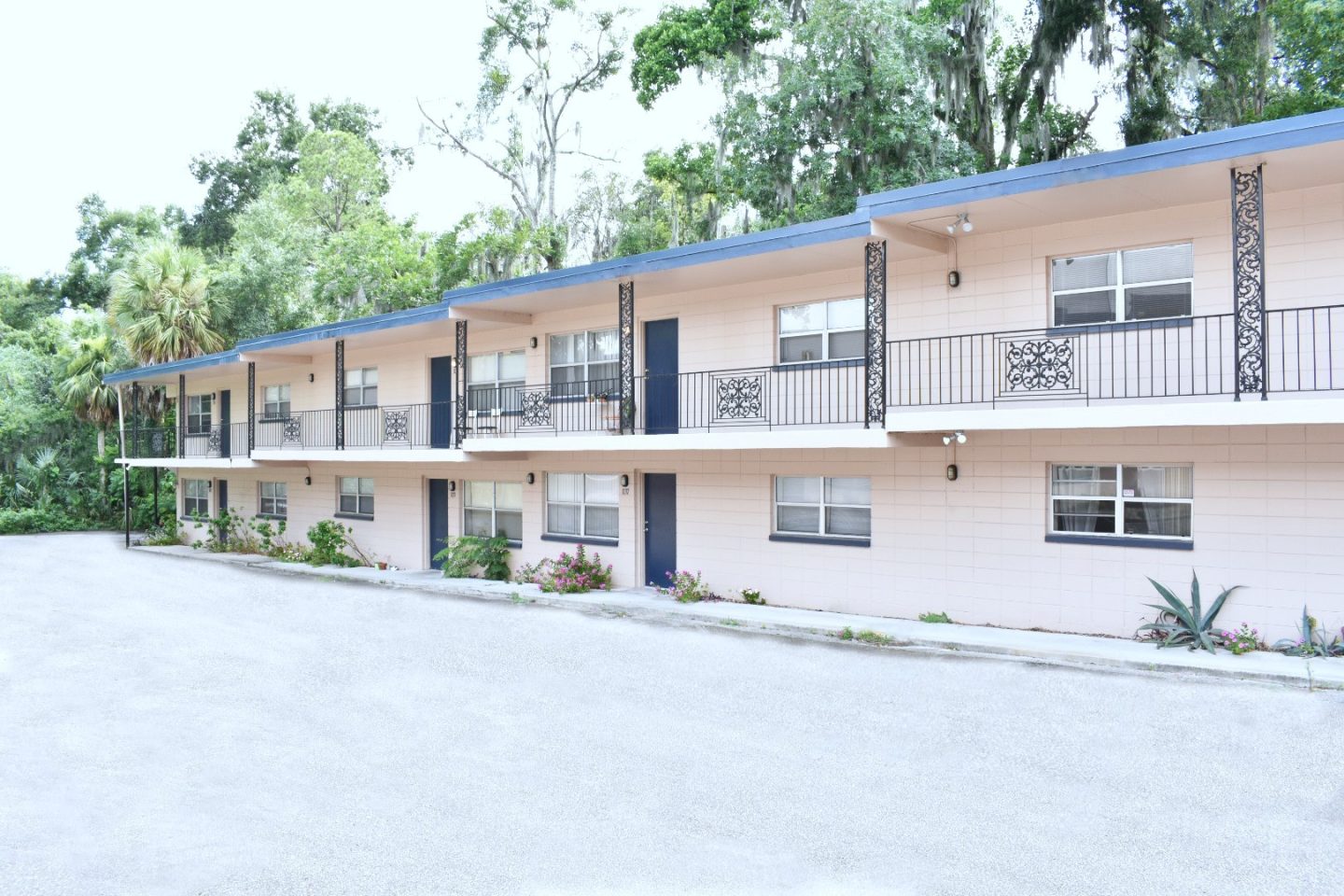 St. Croix Apartments Image 15