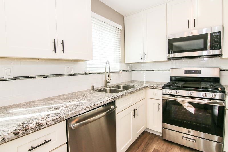 638 W Imperial Avenue Image 3