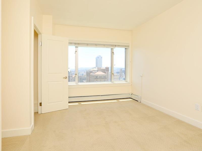Pinnacle at Nob Hill Image 15