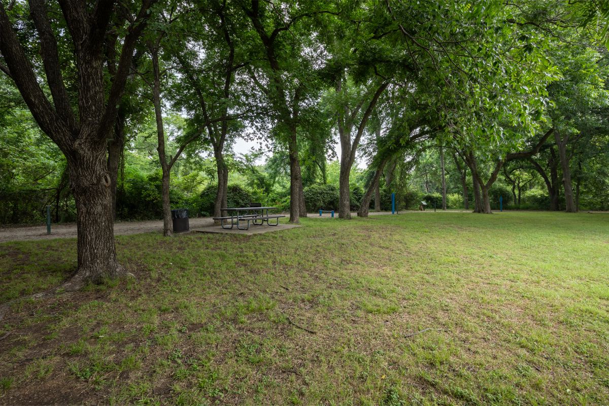 Village Green of Bear Creek Apartments Image 34
