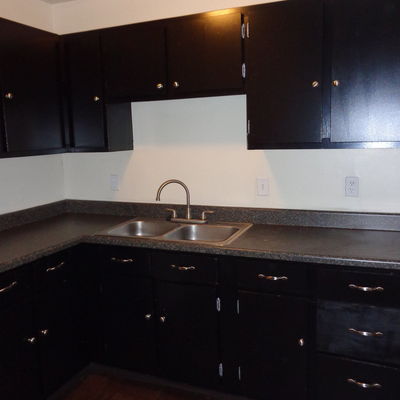 Twin Gables Apartments Image 4
