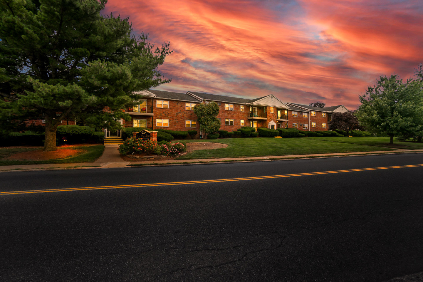 Fox Meadow Apartment Homes Image 9