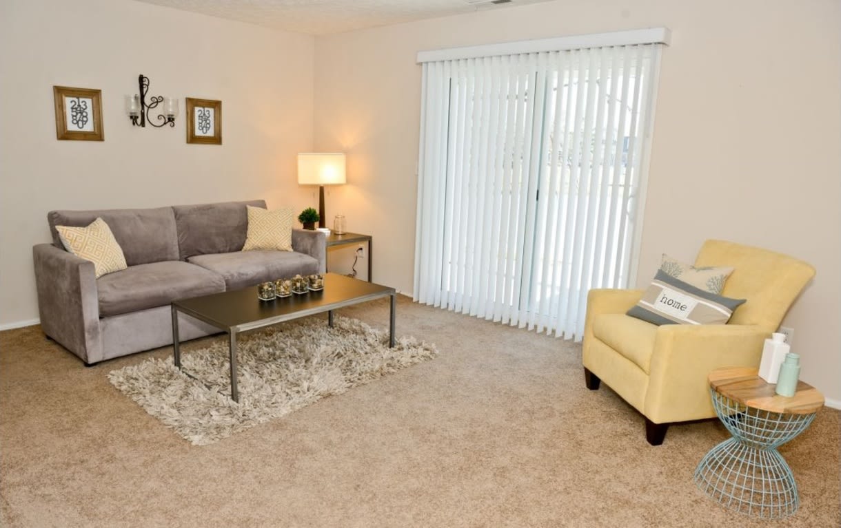 Castleton Manor Image 3