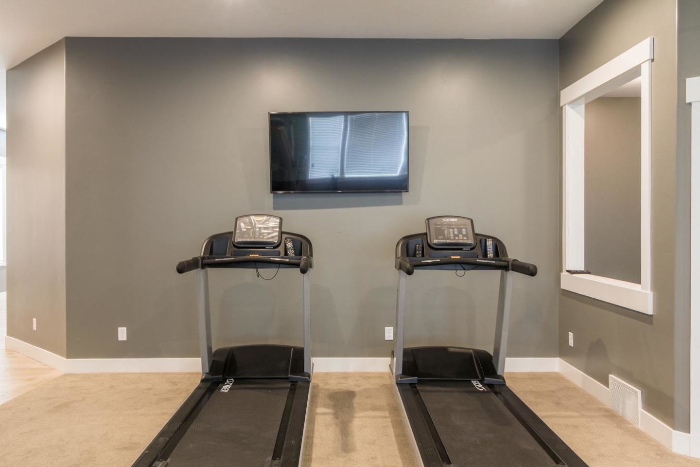 Porter Ranch Townhomes Image 31