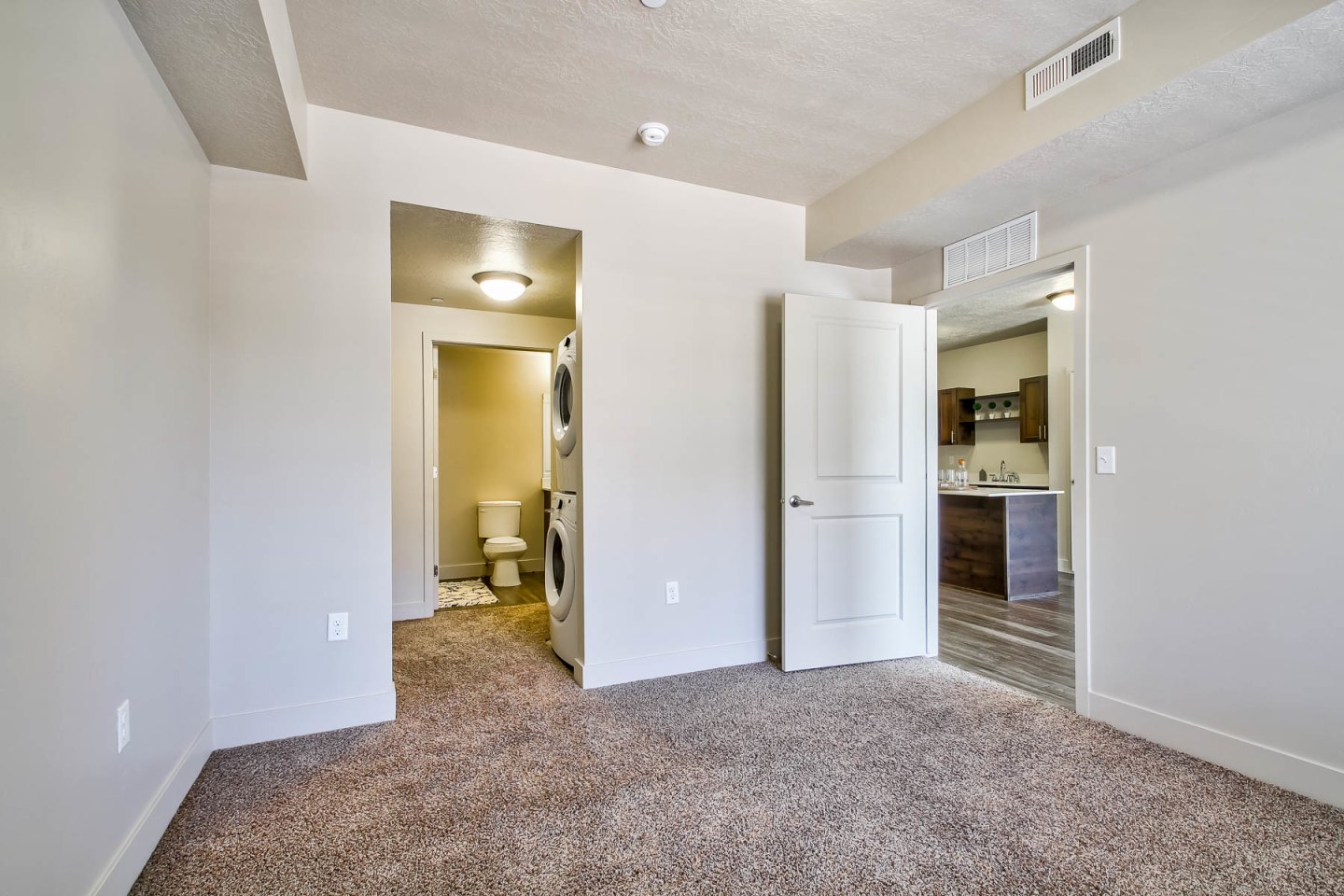 Canyon View Crossing Apartments Image 3