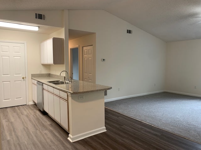Baytree Condominiums Image 3