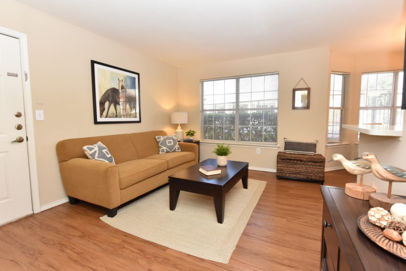 Arrowhead Park Apartment Image 9
