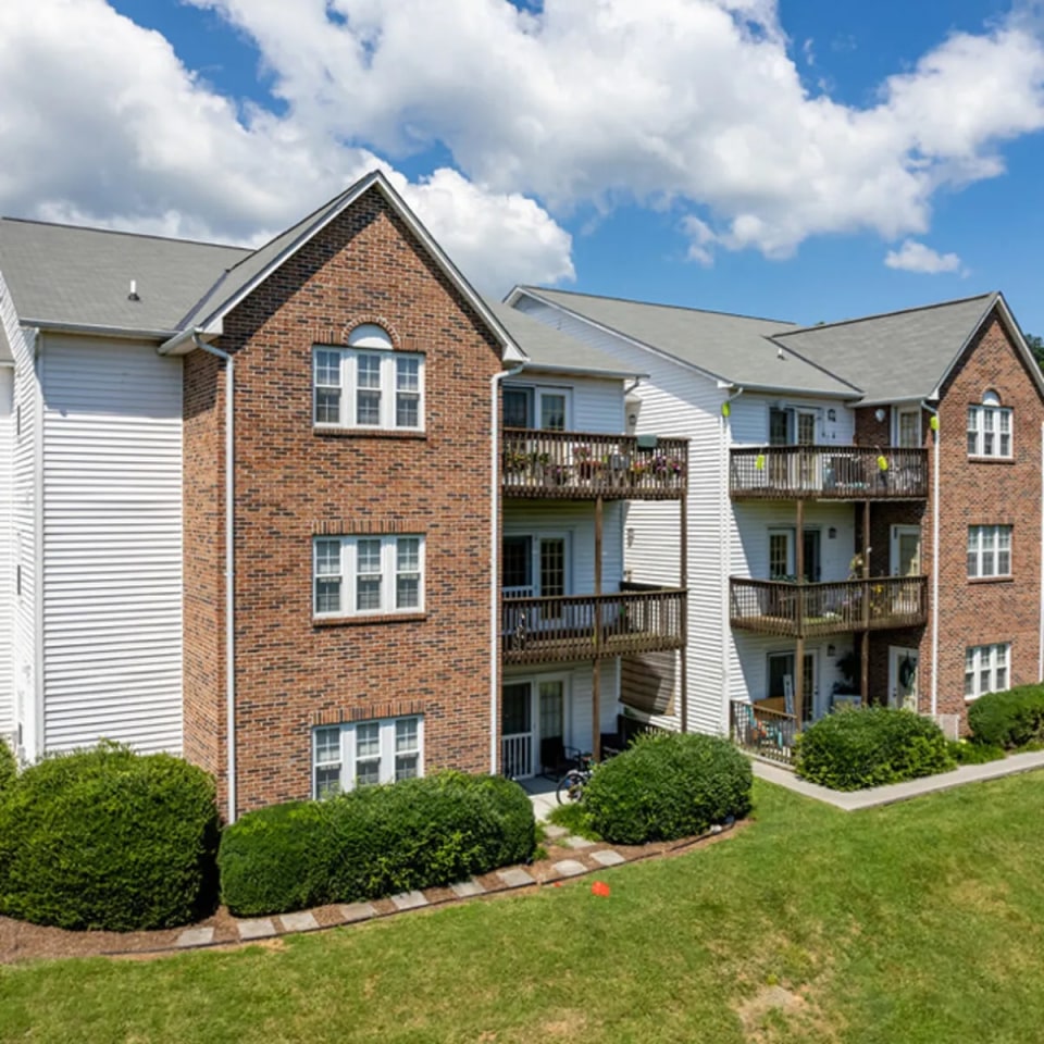 Bradley Hills Image 15
