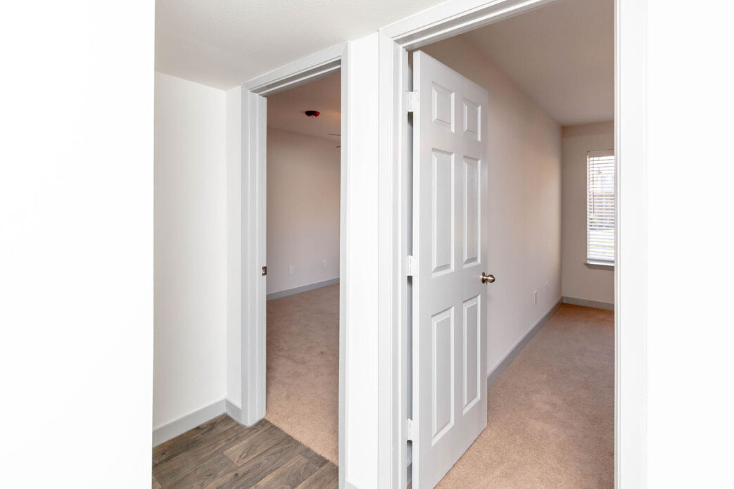 Glen Oaks Image 9