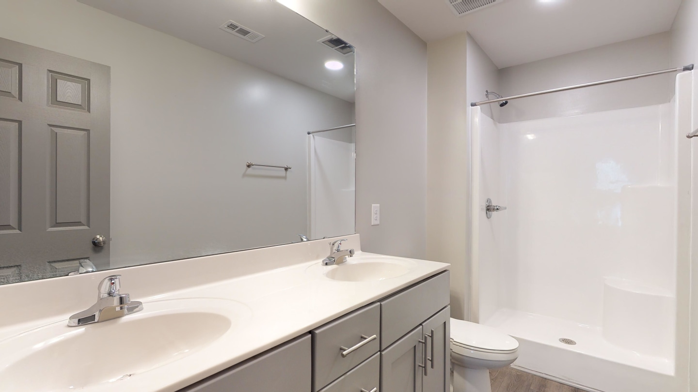 532/534 Spring Forest Rd Image 3