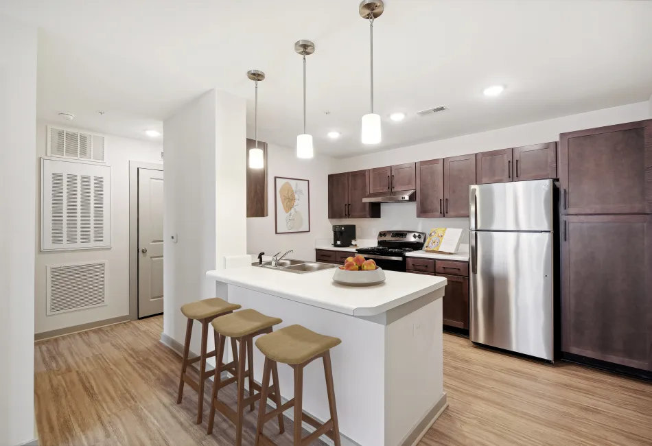 Stone Glen Apartments - Affordable Housing Image 2